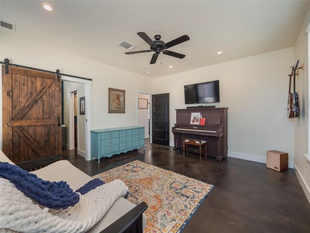 161 Paintbrush LN, Burnet, TX 78611