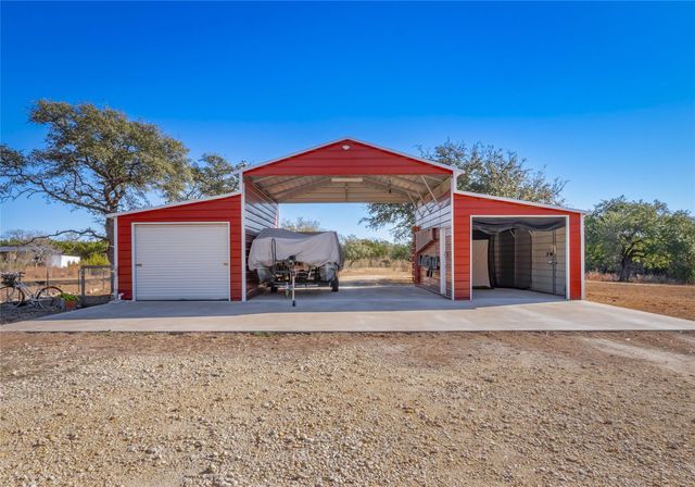 161 Paintbrush LN, Burnet, TX 78611