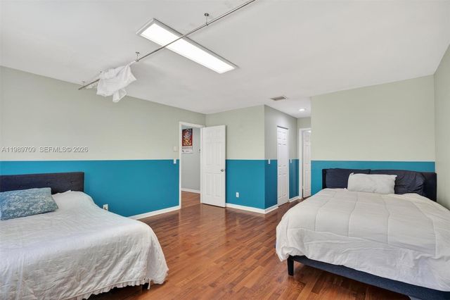 12289 NW 1st St, Plantation, FL 33325