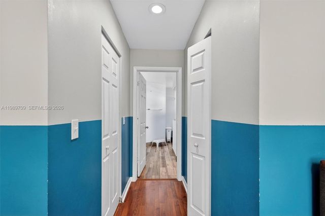 12289 NW 1st St, Plantation, FL 33325