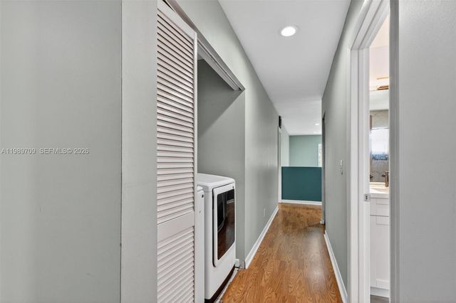 12289 NW 1st St, Plantation, FL 33325