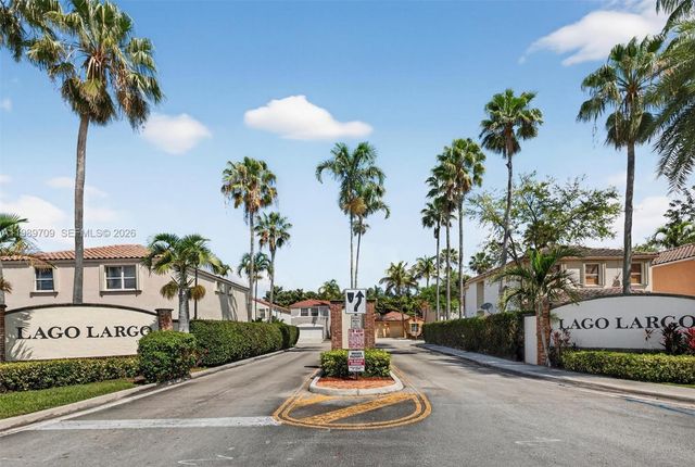 12289 NW 1st St, Plantation, FL 33325