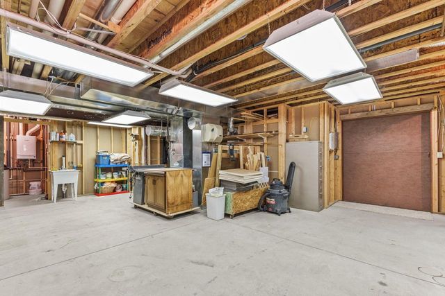 8513 47th STREET, Franklin, WI 53132
