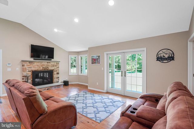 4740 FORD FIELDS RD, Myersville, MD 21773