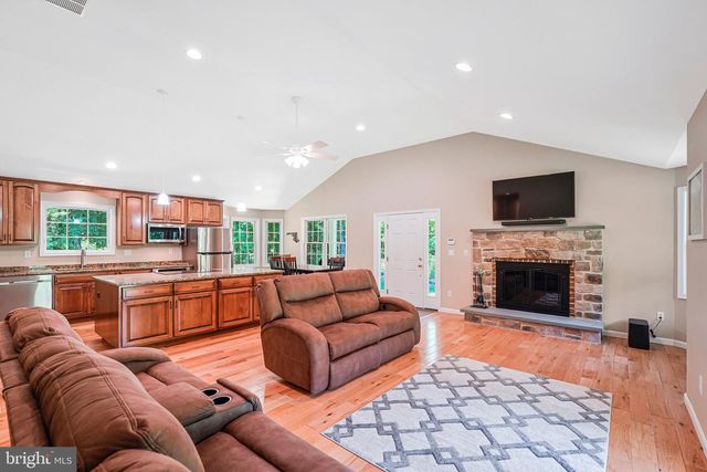 4740 FORD FIELDS RD, Myersville, MD 21773