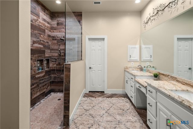 2216 Garden Court, San Marcos, TX 78666