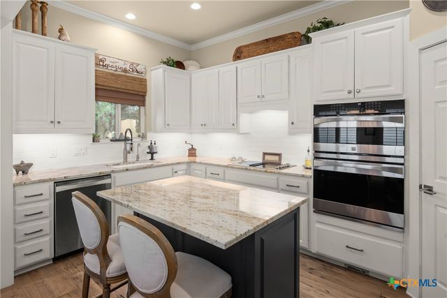 2216 Garden Court, San Marcos, TX 78666