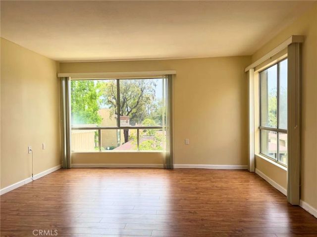 824 Pinetree Circle 36, Thousand Oaks, CA 91360