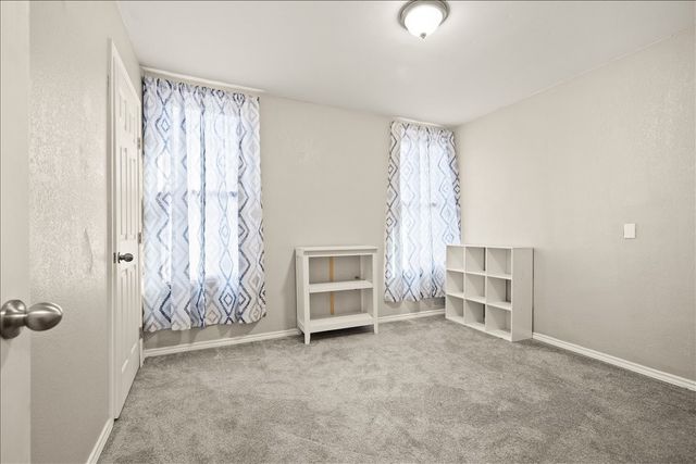 100 Sands Drive, Azle, TX 76020