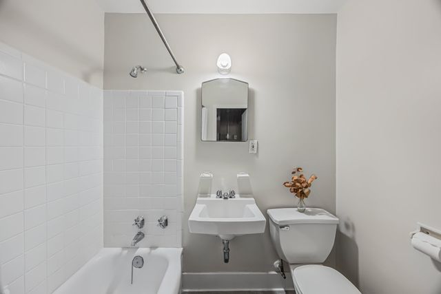 80 La Salle St Apt 5H, New York City, NY 10027