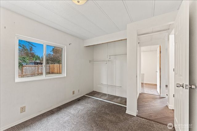 20821 93rd Street E, Bonney Lake, WA 98391