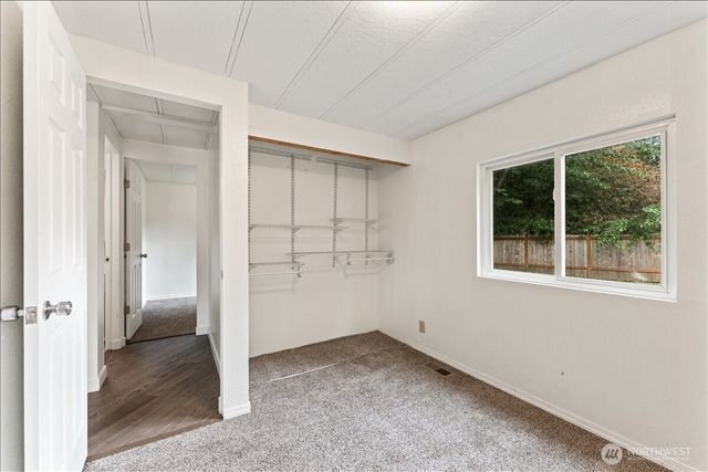 20821 93rd Street E, Bonney Lake, WA 98391