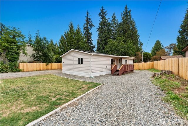 20821 93rd Street E, Bonney Lake, WA 98391