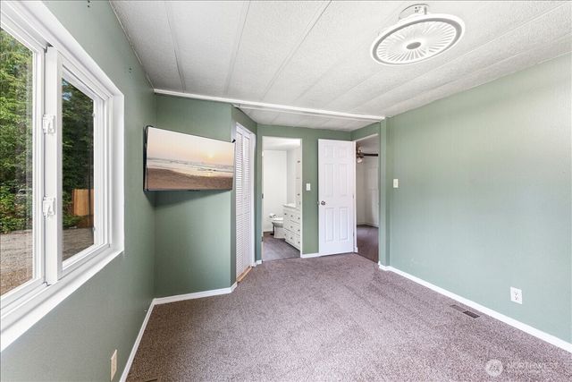 20821 93rd Street E, Bonney Lake, WA 98391