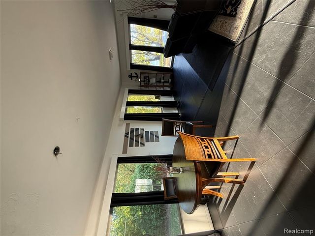 2121 Dwight Avenue, Flint, MI 48503