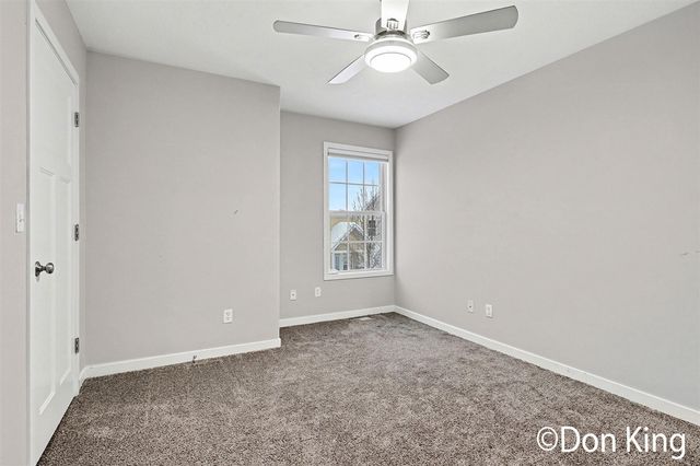 3037 Ledgestone Place, Grand Rapids, MI 49525