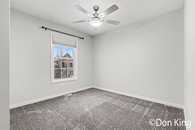 3037 Ledgestone Place, Grand Rapids, MI 49525