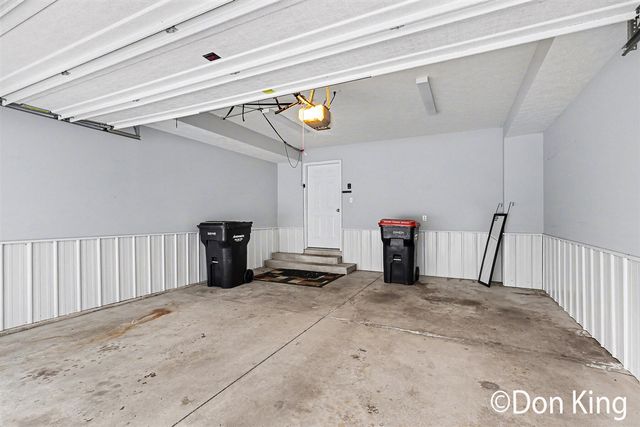 3037 Ledgestone Place, Grand Rapids, MI 49525