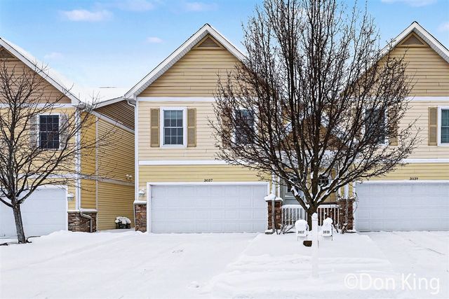 3037 Ledgestone Place, Grand Rapids, MI 49525