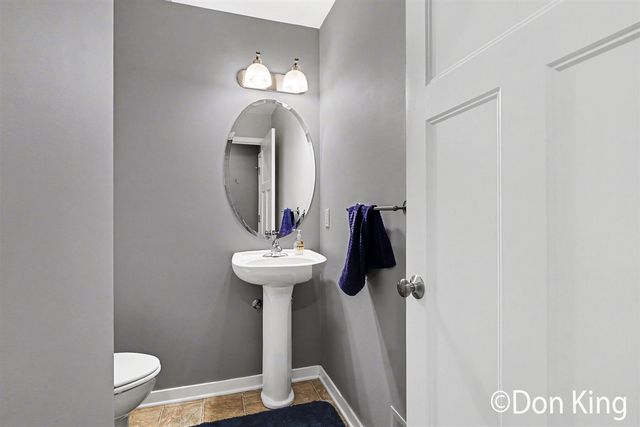 3037 Ledgestone Place, Grand Rapids, MI 49525