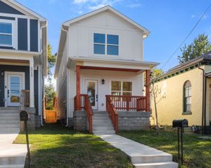 1715B Heiman St, Nashville, TN 37208