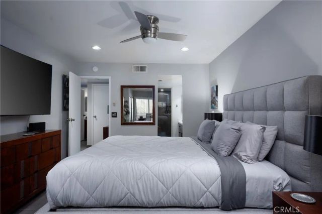 5301 E Waverly 211, Palm Springs, CA 92264