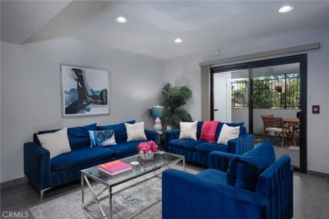 5301 E Waverly 211, Palm Springs, CA 92264