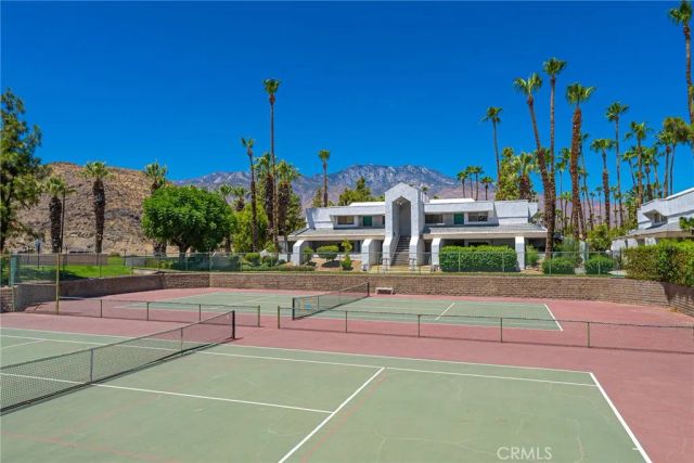 5301 E Waverly 211, Palm Springs, CA 92264