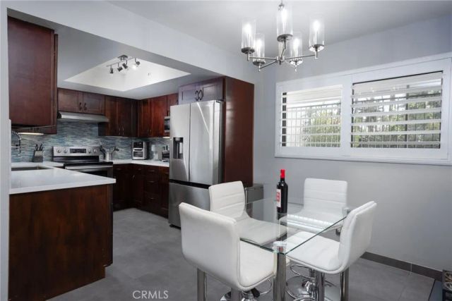 5301 E Waverly 211, Palm Springs, CA 92264