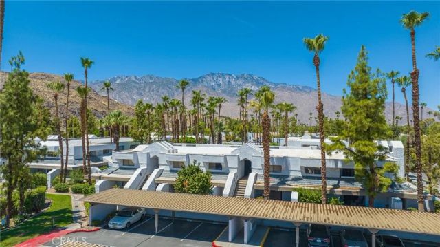 5301 E Waverly 211, Palm Springs, CA 92264
