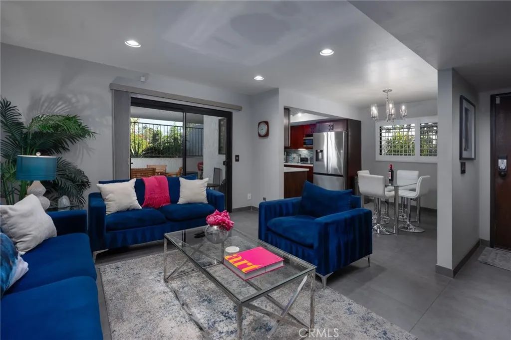 5301 E Waverly 211, Palm Springs, CA 92264