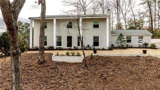 800 Glenairy Drive, Sandy Springs, GA 30328