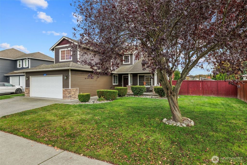 692 Hamlin Place, Burlington, WA 98233