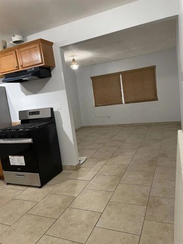 1210-16 HELIX ST, Spring Valley, CA 91977