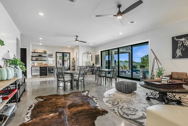 101 Shadow Mountain, Horseshoe Bay, TX 78657
