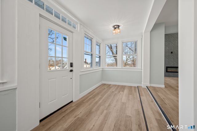 82 Hemlock Street, West Haven, CT 06516