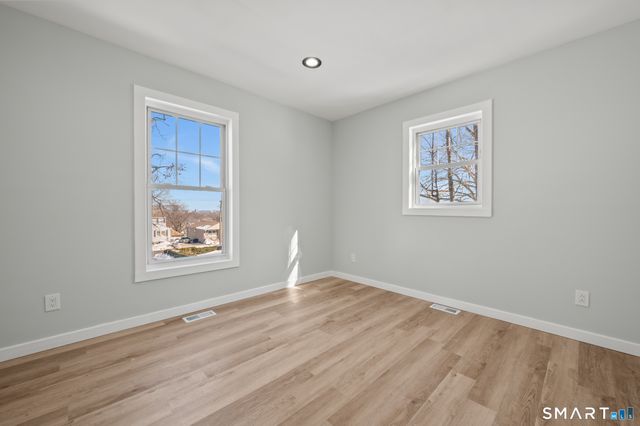 82 Hemlock Street, West Haven, CT 06516