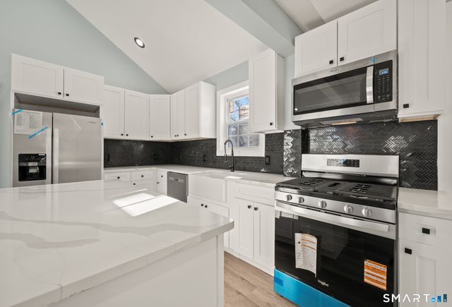 82 Hemlock Street, West Haven, CT 06516