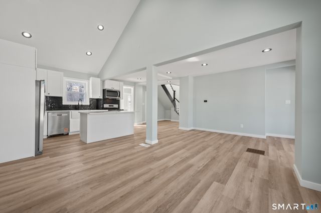 82 Hemlock Street, West Haven, CT 06516