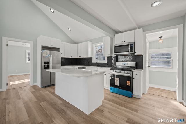 82 Hemlock Street, West Haven, CT 06516