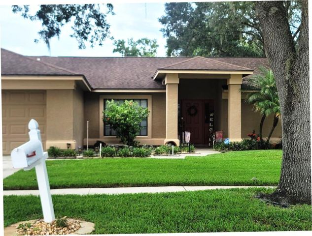 9736 CYPRESS SHADOW AVENUE, Tampa, FL 33647