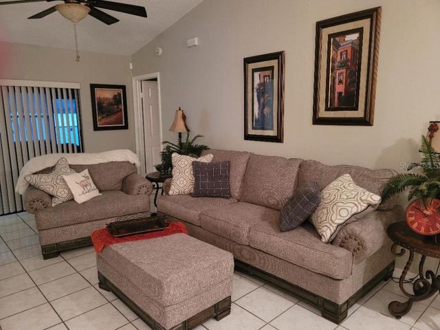 9736 CYPRESS SHADOW AVENUE, Tampa, FL 33647
