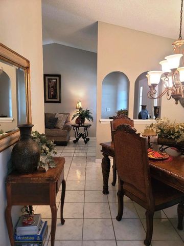 9736 CYPRESS SHADOW AVENUE, Tampa, FL 33647