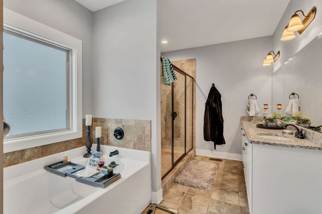 4211 Sheffield Ln, Greenbrier, TN 37073