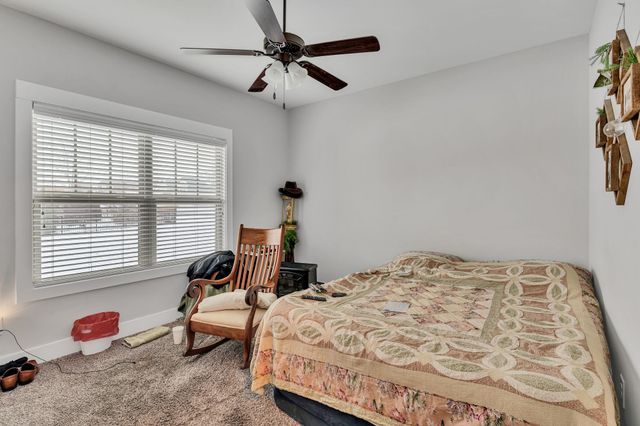 4211 Sheffield Ln, Greenbrier, TN 37073