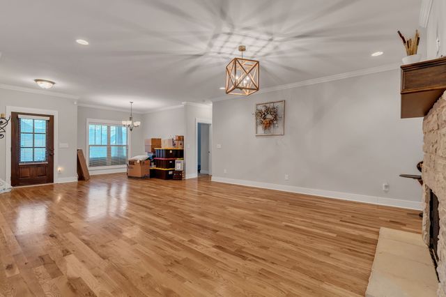 4211 Sheffield Ln, Greenbrier, TN 37073