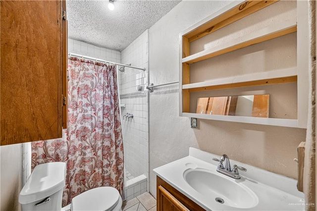 1902 Fresno Street, Sullivan City, TX 78595