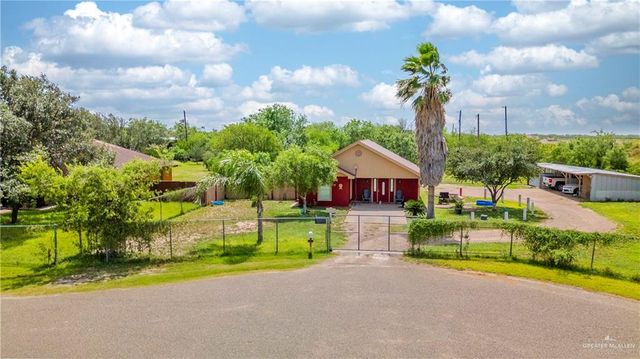 1902 Fresno Street, Sullivan City, TX 78595