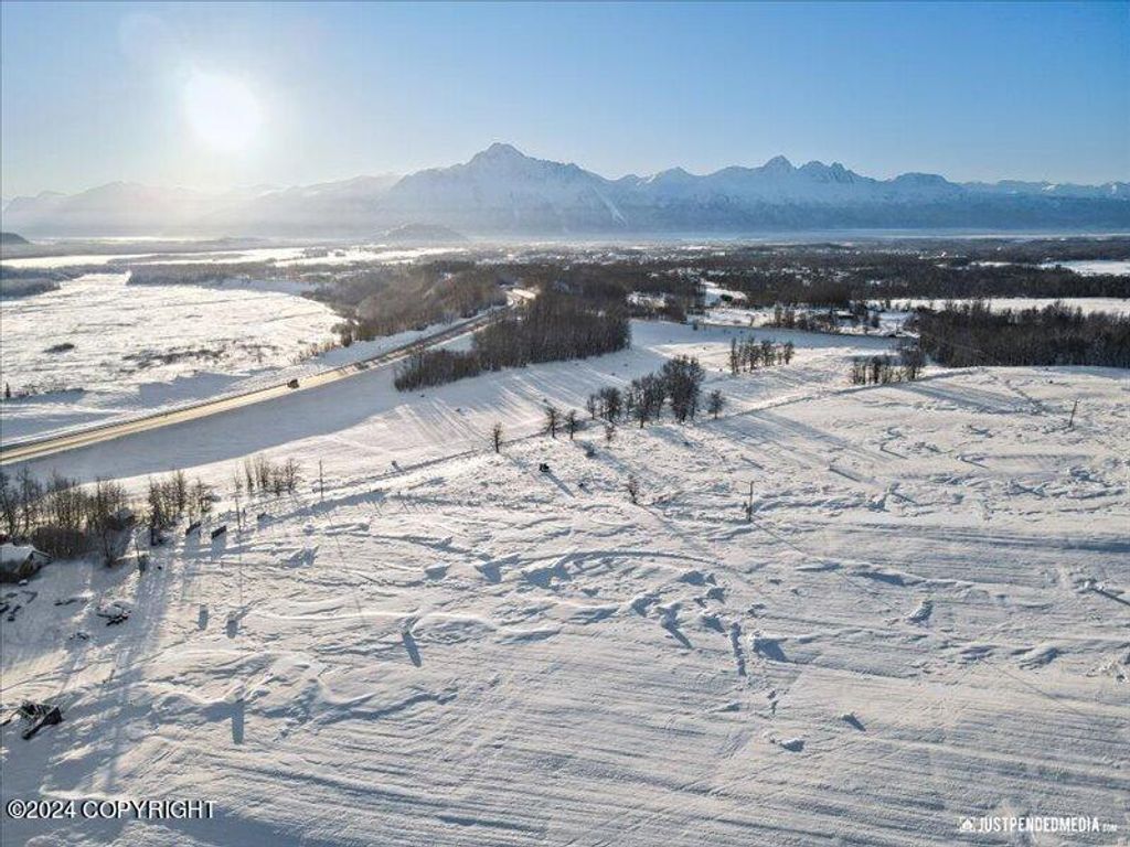 4450 N Glenn Highway, Palmer, AK 99645