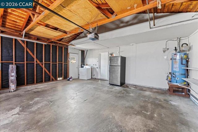 1566 1566 Mann Dr, Pinole, CA 94564